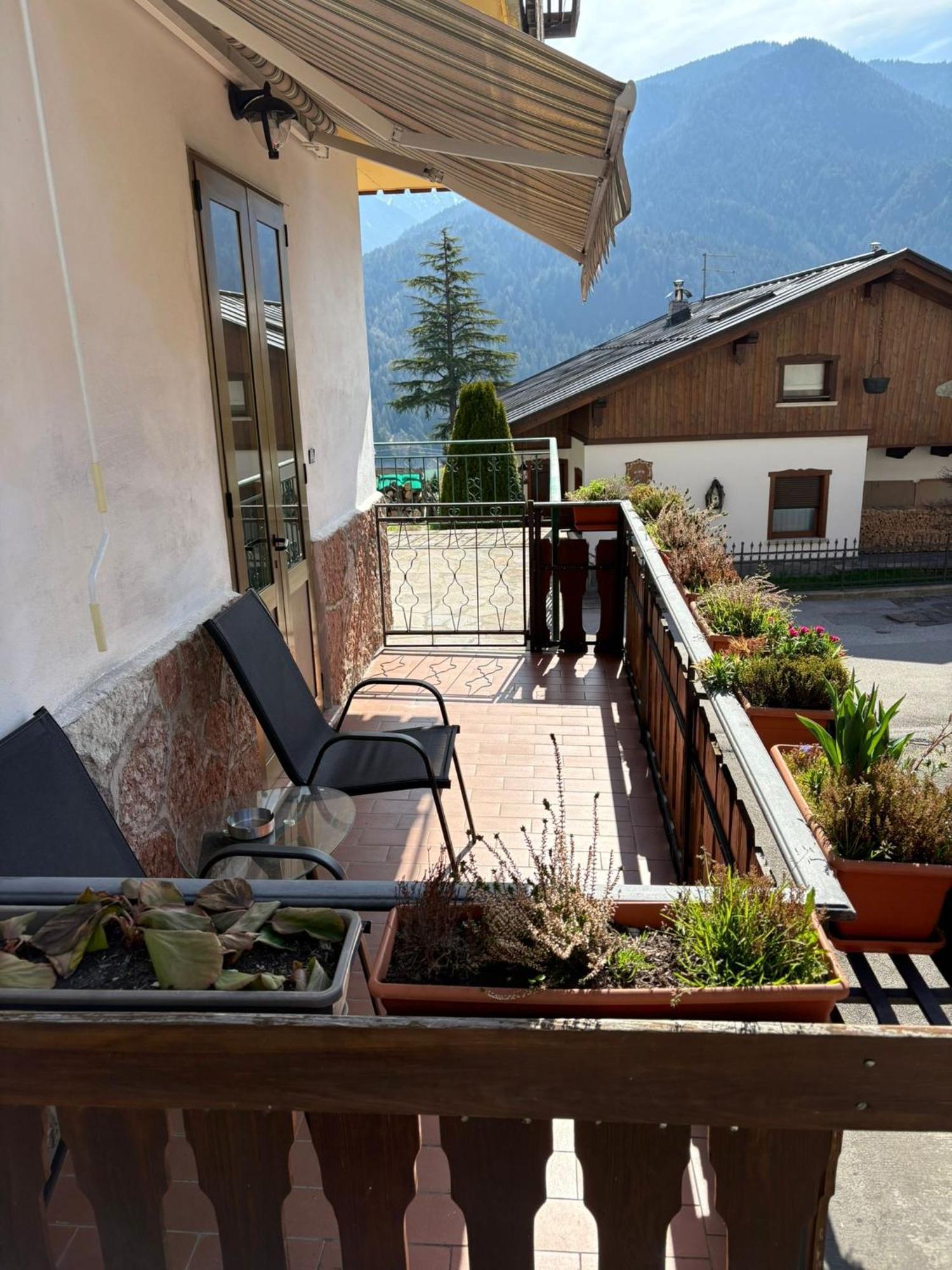 Romanna Domegge di Cadore Bagian luar foto